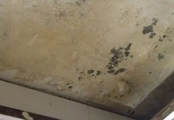 漳州阳台漏水维修公司分享下漳州卫生间渗水维修需要注意哪些问题。